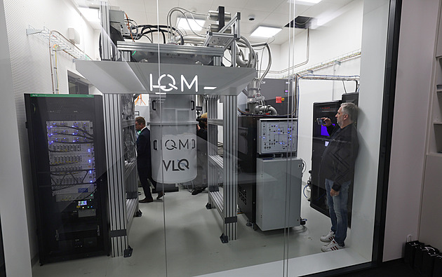 Zefektivní šifrování i vývoj léků. V Ostravě spustili první tuzemský kvantový počítač