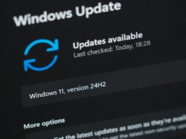 Microsoft ustoupil: Aktualizace pro Windows 10 budou v Evropě zdarma