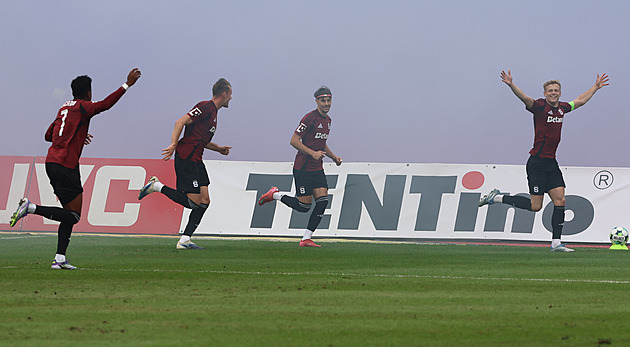 NEJ Z LIGY: Specialista Panák i Cupákova další lekce. A bez Vašulína góly nejsou!