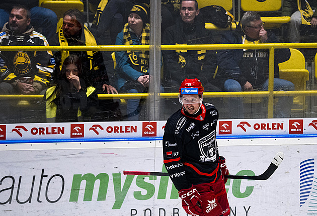 Nemůžeme létat v oblacích. Hradecký vzlet stále trvá, ale co ukáže Sparta?