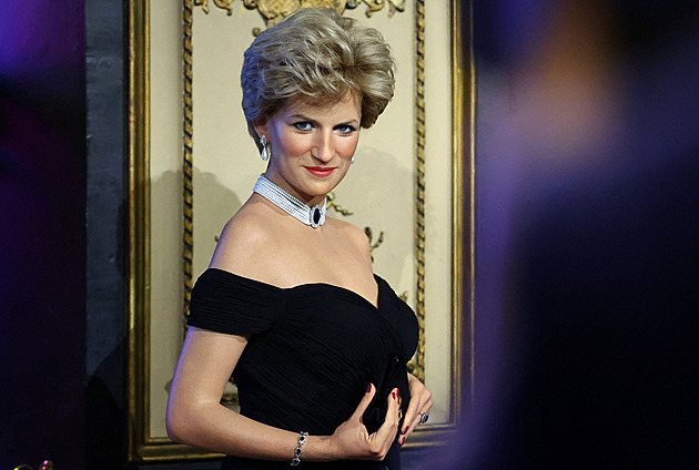 Vosková figurína Diany budí rozpaky, výrazem prý připomíná Thatcherovou