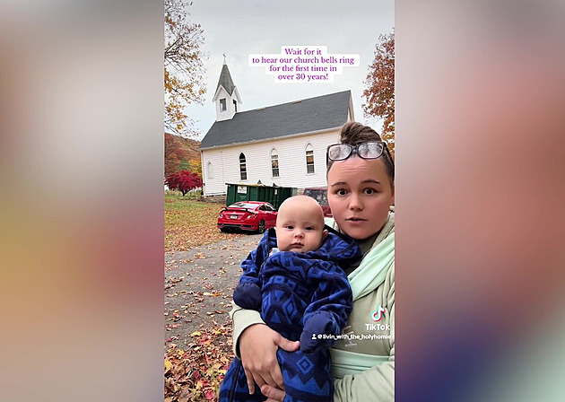 Koupili zničený kostel. Sami a s napjatým rozpočtem ho přestavují na bydlení