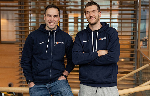 Nejste otec se synem? Záměny, vtípky i trable reprezentačních jmenovců