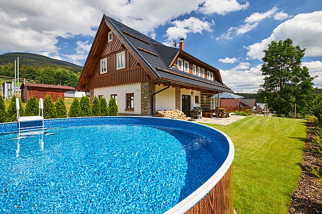 Čechy a Slováky láká pronájem chaty. Které lokality jsou nejoblíbenější?