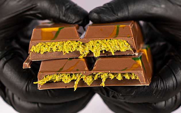 Recept na pravou dubajskou čokoládu. Základem je kadaif, který krásně křupe