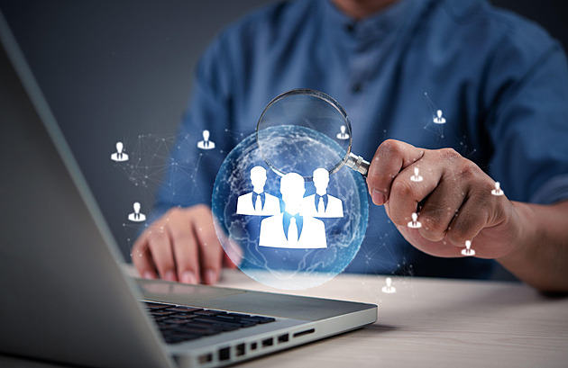 Životopis vytvořený AI nás neoklame, hlásí firmy. Osobitost se váží zlatem