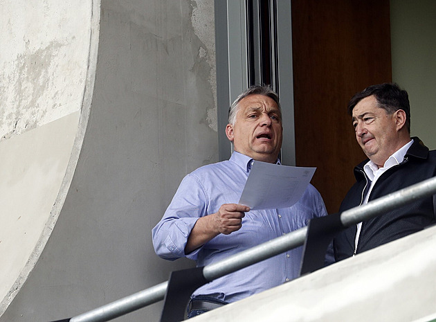 „Je to feudalismus.“ Maďarští voliči jsou frustrovaní bohatstvím Orbánova okolí