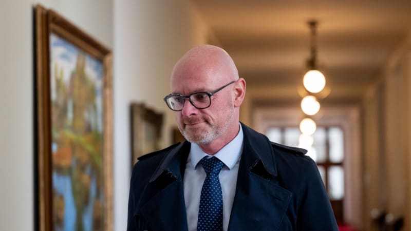 Plaga nastínil revoluci pro učitele: Tabulky má nahradit nový systém, ze Slovenska zní varování