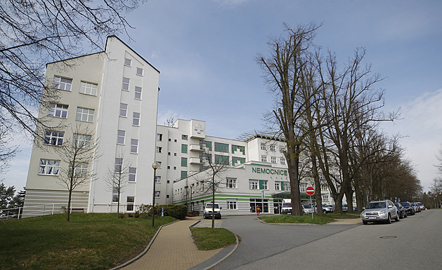 Komfort pro maminky i pro personál. Brodská nemocnice přestaví porodnici