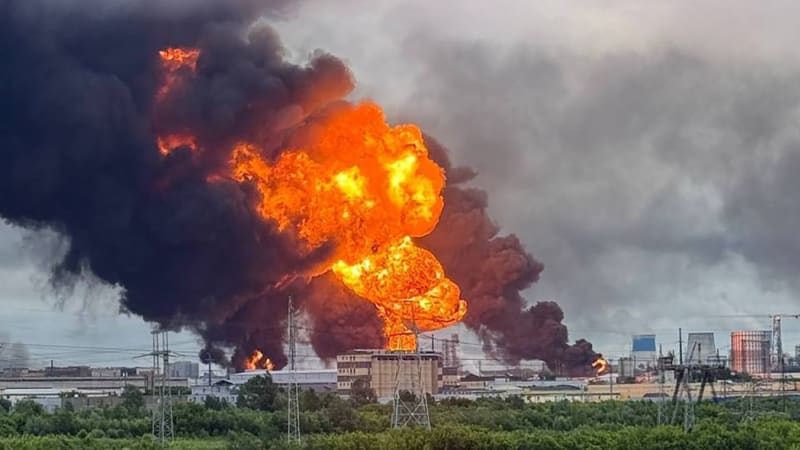 Ukrajina „vypnula“ Krym: Sevastopol je po mohutném úderu bez proudu, elektrárny hlásí exploze