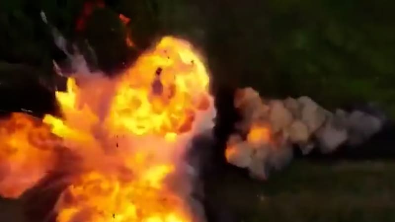 Noční útok na Volgograd: Záběry zachycují obří explozi. Ukrajinci měli cílit na zbrojovku
