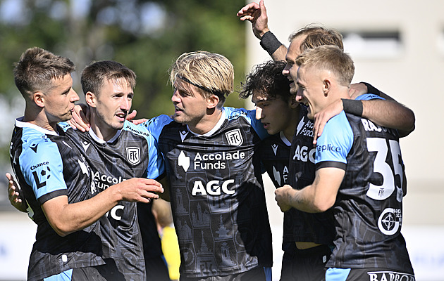 Zlín - Teplice 1:3, prvním gólem v týmu rozhodl Zlatohlávek. Domácí dál bez bodu