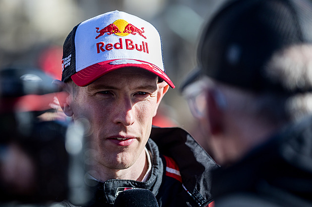 Šampionát v rallye ovládl Evans, Solberg přišel o titul chybou před cílem