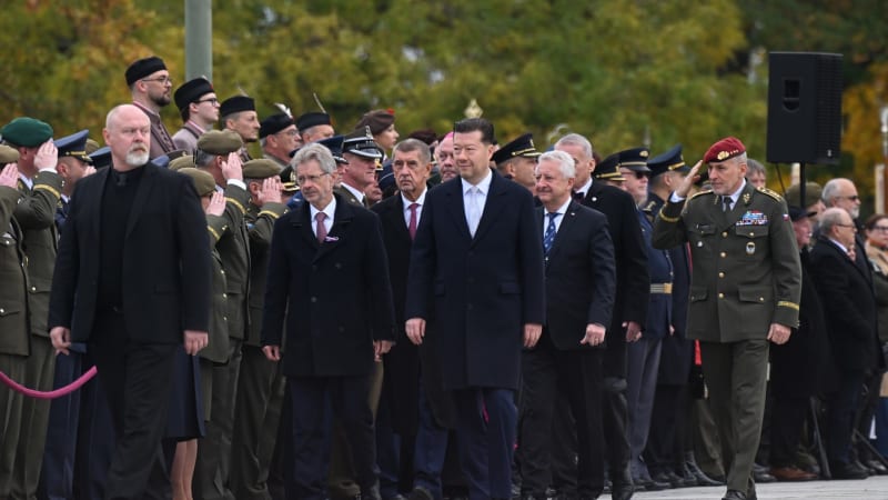ON-LINE: Česko slaví vznik republiky. Je důležité si připomínat svobodu, říká Okamura